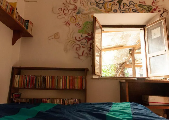 ホステル Centro Studi Nuovarmonia Cedri