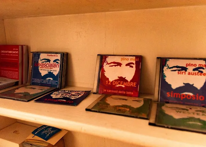 ホステル Centro Studi Nuovarmonia Cedri